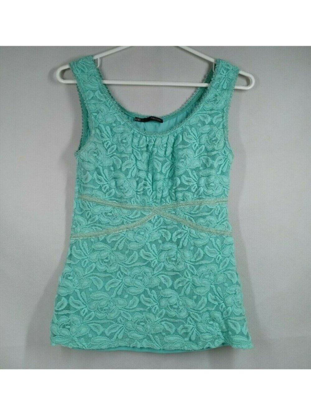 Maurices Women's Green Lined Lace Floral Sleeveless Blouse Size Medium